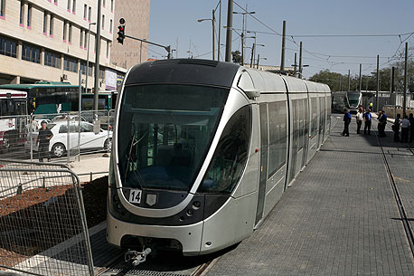 הרכבת הקלה בירושלים , צילום: עמית שאבי