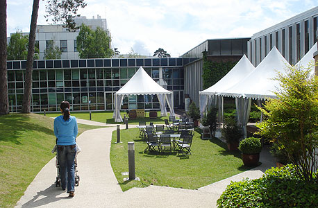 אינסאד, צרפת