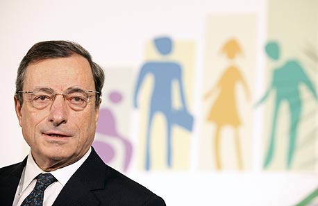מריו דראגי נשיא הבנק האירופי המרכזי, צילום: בלומברג