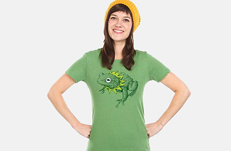 קרמיט על הבגדים קרמיט על הבגדים