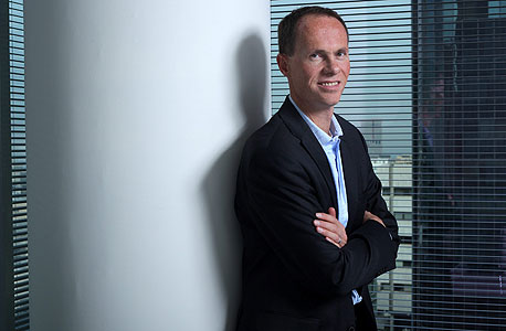 וואט. "ההנפקה של פייסבוק צפויה להיות מוצלחת" 