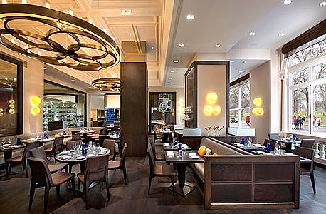 לונדון. Dinner By Heston .Blumental לונדון. Dinner By Heston .Blumental