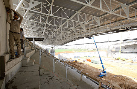 איצטדיון נתניה החדש במהלך הבנייה, צילום: נמרוד גליקמן