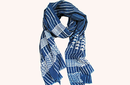 Wake Up Spring. משי וכותנה Wake Up Spring. משי וכותנה