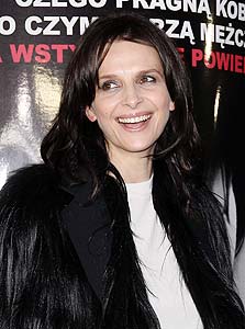 ג'ולייט בינוש. להמציא את עצמך מחדש ג'ולייט בינוש. להמציא את עצמך מחדש