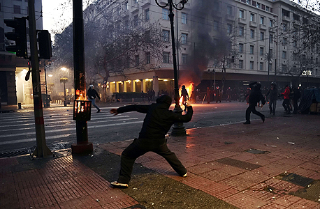 הפגנות באתונה בפברואר. יבואו לבריטניה?, צילום: איי אף פי