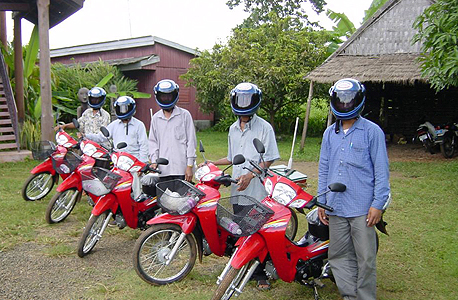 "שליחי אינטרנט" בהודו "שליחי אינטרנט" בהודו