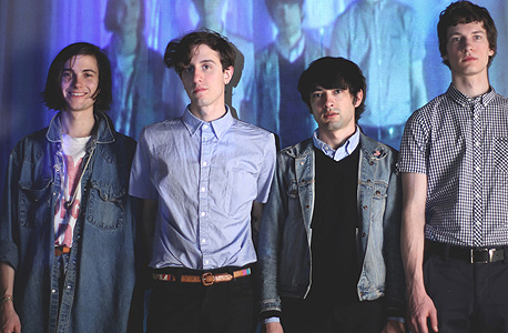 הופעה של beach fossils הופעה של beach fossils