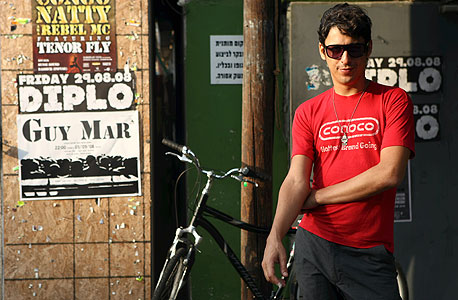 ירון דנוך, מבעלי הברזילי. לא חי באיביזה