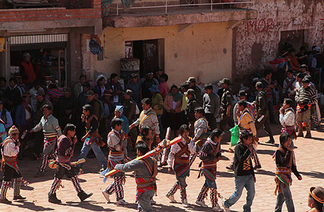 קרבות בפסטיבל טינקו בבוליביה