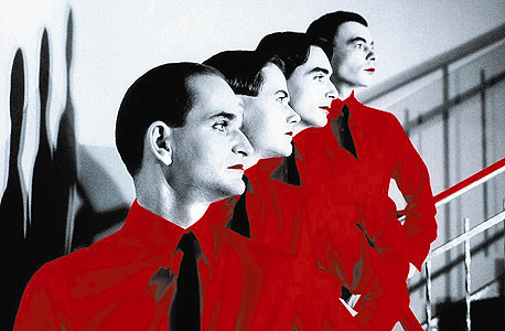 קראפטוורק. הופעות ותערוכה קראפטוורק. הופעות ותערוכה