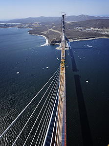 ברוסיה הושלם &quot;חזון פוטין&quot;: הגשר התלוי הארוך בעולם