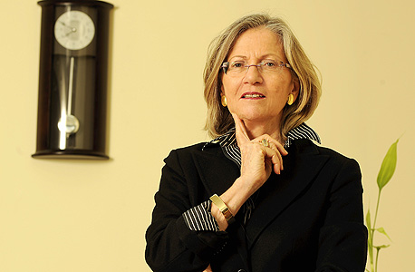 אסתר דומיניסיני, מנכ"לית ביטוח לאומי ב־2008–2012