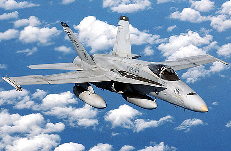 מטוס Navy F/A-18A Hornet