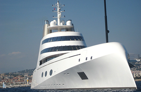 היאכטה  Giga-yacht