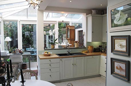 בית קטן ואינטימי בית קטן ואינטימי