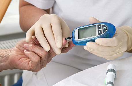 בדיקה יומית למדידת סוכרת