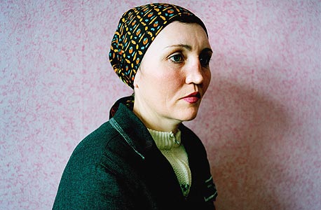  אירה. נשפטה על גניבה. כלא נשים, אוקראינה, 2009, צילום: מיכל חלבין