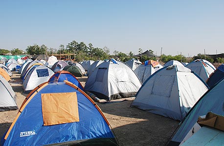 אוהלים לוהטים, צילום: אמיר זיו