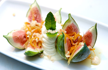 טאפאס תאנים ב- Donostia