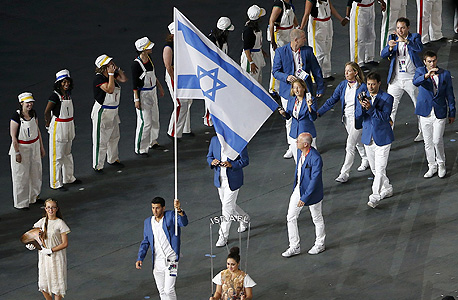 המשלחת הישראלית, אתמול בטקס הפתיחה, צילום: איי אפ פי 