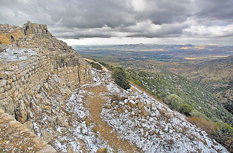 סיור עששיות במבצר נמרוד