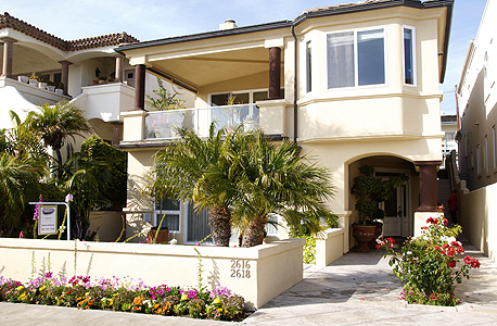 הבית של טייגר וודס בניופורט ביץ' קליפורניה 