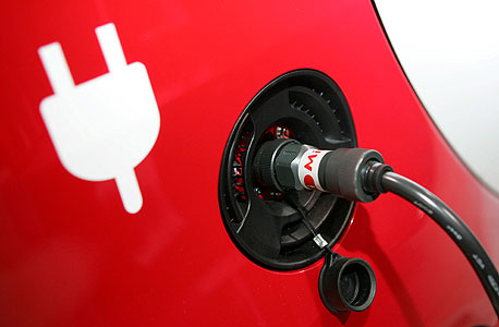 רשות המיסים החליטה: מס קנייה מופחת על רכב חשמלי עד 2017