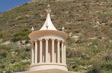 הרודיון. חידוש: הוקם דגם של מצבת קבר הורדוס, צילום: סלמאן אבו רוכון