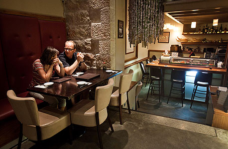 סאקורה. "נחזור לתל אביב", אומר ברמן, "והפעם כנראה לצפון העיר או להרצליה"