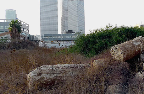 מתחם תעש הישן בדרך השלום בגבול גבעתיים-תל אביב 