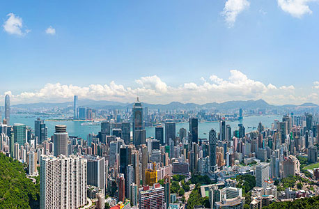 זהו הנוף הנשקף מן הדירות בבניין אופוס בהונג קונג