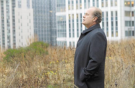 "בוס", עונה 2. קלסי גרמר