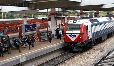 רשות המיסים עצרה 25 חשודים בעבירות מס ברכבת ישראל