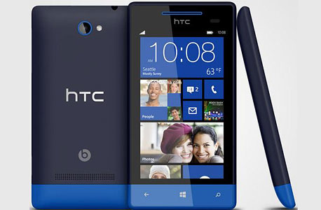 Windows Phone 8s של HTC, צילום: The Verge