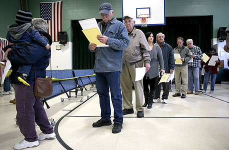 מערכות ההצבעה הפכו למטרה, צילום: בלומברג