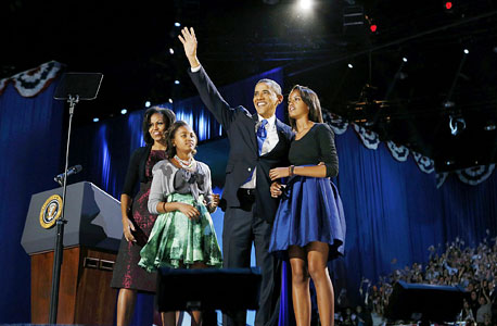 אובמה ומשפחתו בנאום הניצחון