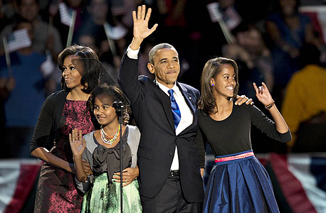 ברק אובמה, נשיא ארה"ב לאחר הנצחון בבחירות עם משפחתו