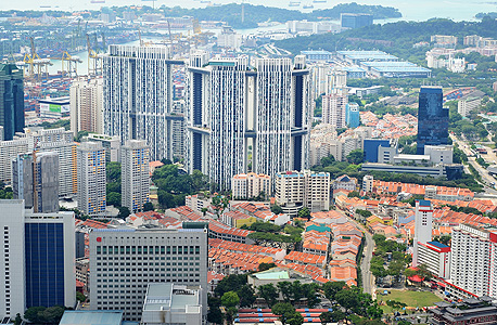 מגדלי מגורים בסינגפור, צילום: איי אף פי 