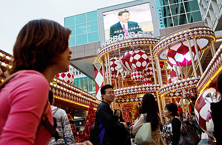 שי ג'ינפינג נשיא סין בהופעה בטלוויזיה (ארכיון)