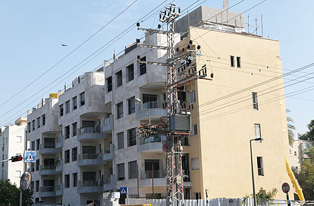 בניין דירות בתל אביב. מחיר הדירה הממוצע הגבוה ביותר, צילום: עמית שעל