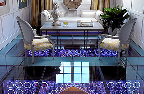 מרתף היין בטנסי מתחת לרצפת הזכוכית מרתף היין בטנסי מתחת לרצפת הזכוכית