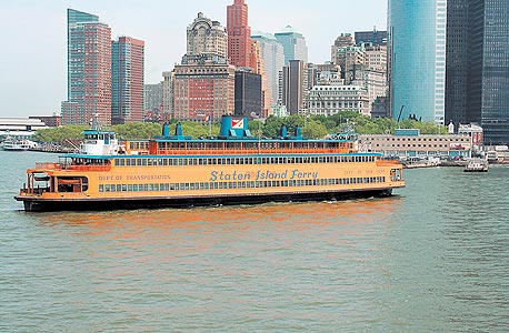 מעבורת לסטאטן בניו יורק