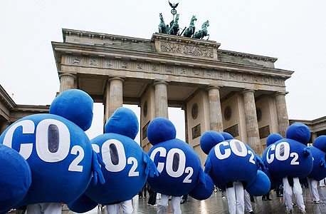 הפגנה של פעילים סביבתיים בברלין הפגנה של פעילים סביבתיים בברלין