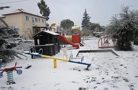 חורף 2013 שלג מושב קשת רמת הגולן, צילום: נעמי יארם
