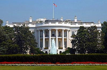 הבית הלבן. פרסום ומימון מסייעים להיכנס לחיים הפוליטיים