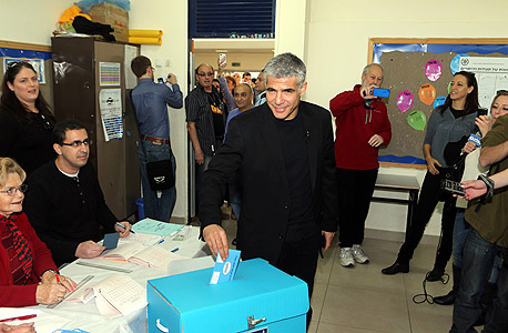 יאיר לפיד בבחירות האחרונות לכנסת, צילום: יריב כץ