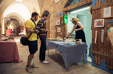 דוכני אוכל בבזאר דוכני אוכל בבזאר