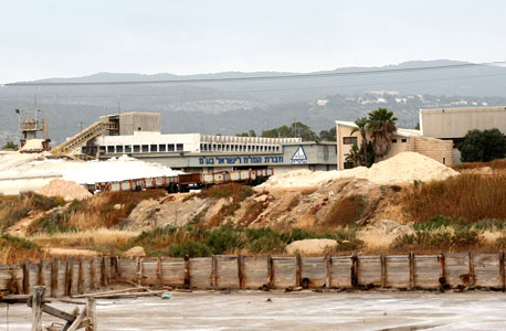 מפעל המלח בעתלית, צילום: אלעד גרשגורן