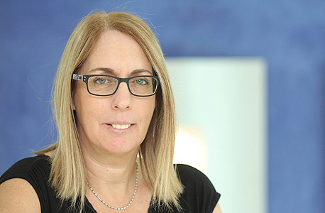 שלסקי. ממליצה ללקוחות סולידיים להקטין את האחזקה של אג"ח חברות לטווח ארוך ולממש רווחי הון 